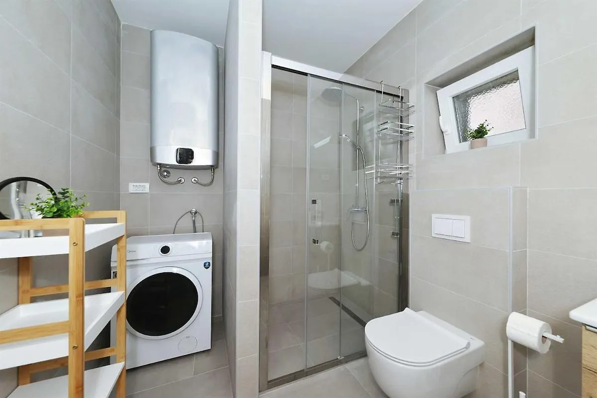 Holiday House Luca With Private Pool Vrsi